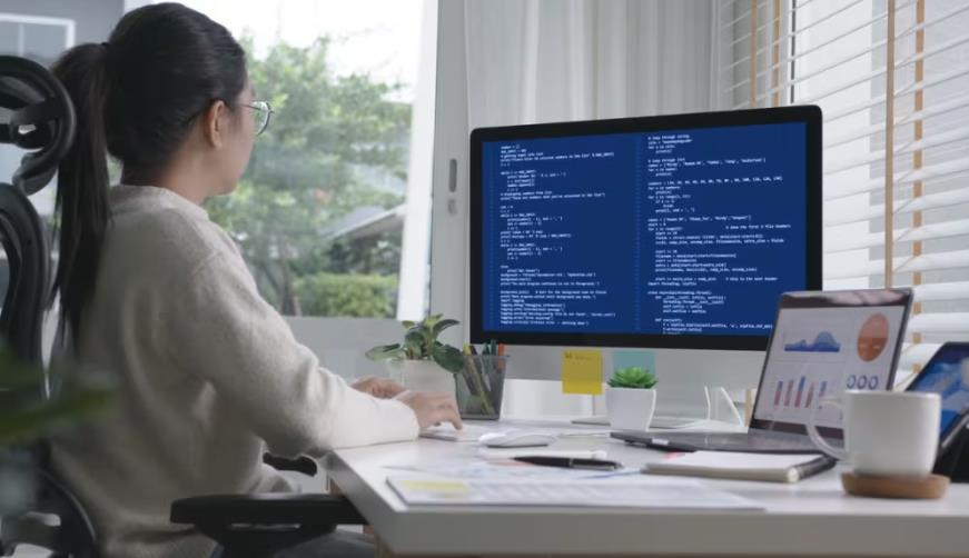 兴庆区企业数字化解决方案:机器学习赋能商业模式升级的核心路径